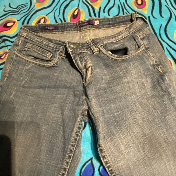 Jeans - Picture 2 of 3